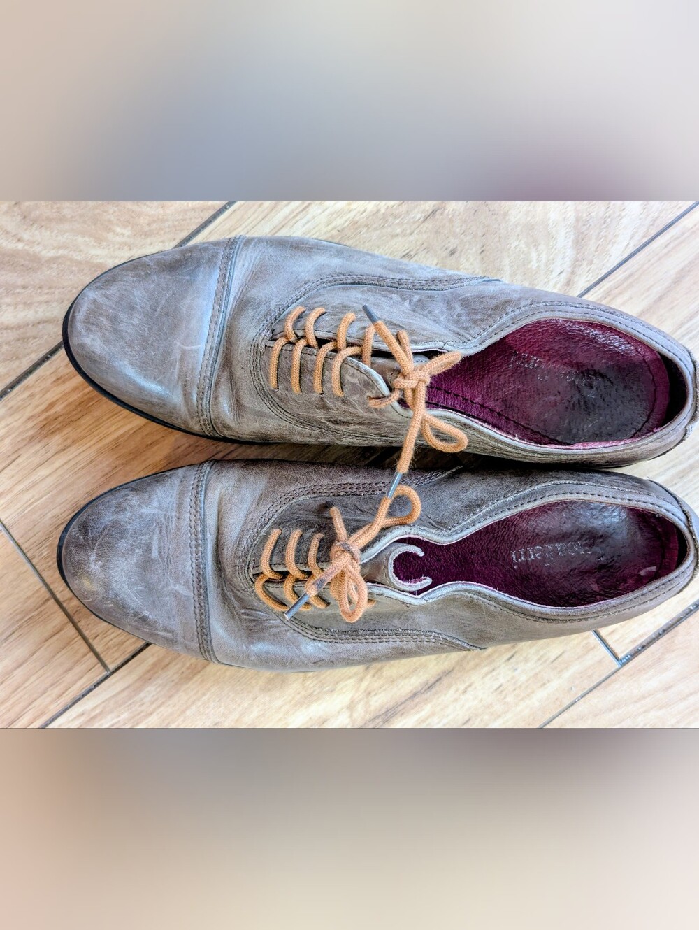 Luca Ferri Italian Distressed Leather Oxfords EU 39 / Richelieus cuir italien 39